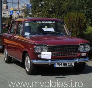 Vrei sa vezi un Zastava de epoca, o masina copiata dupa Fiat?