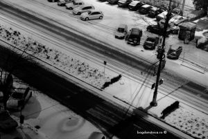 N-ai nimic urgent de facut azi? Stai acasa, sau ia autobuzul, taxiul...