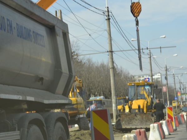 Zona Spitalului Judetean Ploiesti, ne recunoscut - SANTIERUL LINIEI DE TRAMVAI - GALERIE FOTO