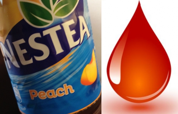 Ghici cat suc de piersica se afla intr-un bidon de 1,5 litri de Nestea Peach? Doar 4-5 picaturi!