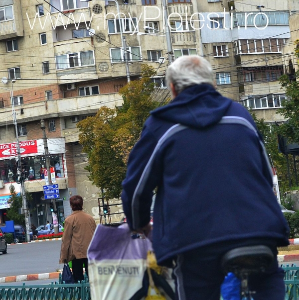 Probabil singurul ploiestean care s-a dus la Benvenutti cu bicicleta...